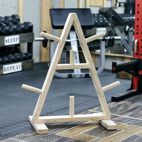 want to make your own weight sotrage tree? this is how you do it... #kaizenwoodworks #woodproject #garagegym Wood Weight Rack, Weight Rack Diy Home Gyms, Wood Squat Rack, Dumbell Rack Diy Wood, Dumbell Wooden Rack, Homemade Gym Equipment, Gym Organizer, Home Made Gym, Weight Rack