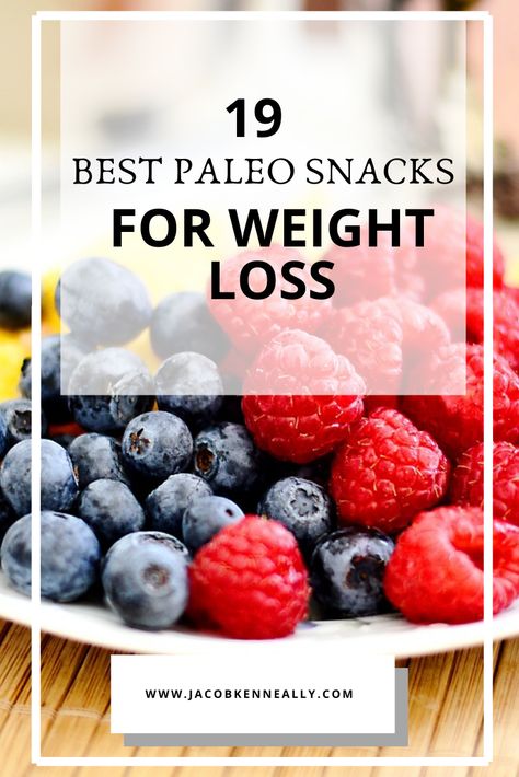 I loved this post and now I know exactly what snacks I can eat! These 19 paleo snacks can be for on the go or for at home, or even for work, and are super delicious and a great price! These store bought paleo snacks are to die for and this is a comprehensive list of the best of the best. These paleo snacks are healthy, for kids, and will greatly help with weight loss. It's a win win! You'll get all your protein and food cravings from these sweet and quick snacks! #paleosnack #paleo Best Paleo Snacks, Salty Paleo Snacks, Paleo Party Snacks, Paleo Snack Ideas, Paleo Snack Recipes, Aip Snacks Store Bought, Paleo Kids Snacks, Whole 30 Post Workout Snack, Paleo Store Bought Snacks