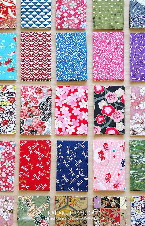 Japanese paper - www.HankoDesigns.com Japanese Paper Art, Asian Cards, Paper Art Design, Japanese Colors, Japanese Stationery, Japanese Textiles, Paper Garland, Art Japonais, Japanese Patterns