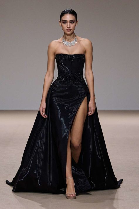 Michael Cinco - Fall 2024, Fashion Show in Dubai, UAE Black Gala Dress, Black Dress Elegant, Michael Cinco, Ellie Saab, Elegant Outfit Classy, Gala Dresses, Outfit Look, Couture Gowns, Glam Dresses