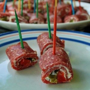 Bologna Roll Ups, Sweet Lebanon Bologna Recipe, Pickled Bell Peppers, Lebanon Bologna, Salami Rolls, Bologna Recipes, Cream Cheese Roll Up, Sliced Salami, Cream Cheese Rolls