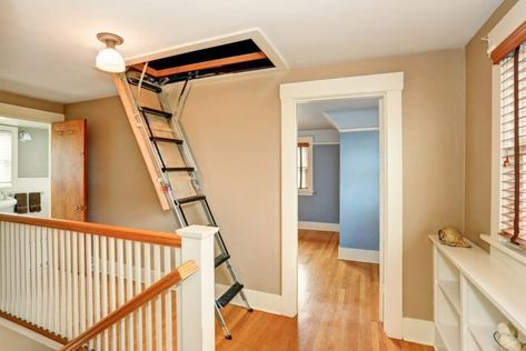 Diy Loft Ladder, Folding Attic Stairs, Attic Staircase, Attic Doors, Attic Ladder, Diy Ladder, Attic Flooring, Home Insulation, Loft Ladder