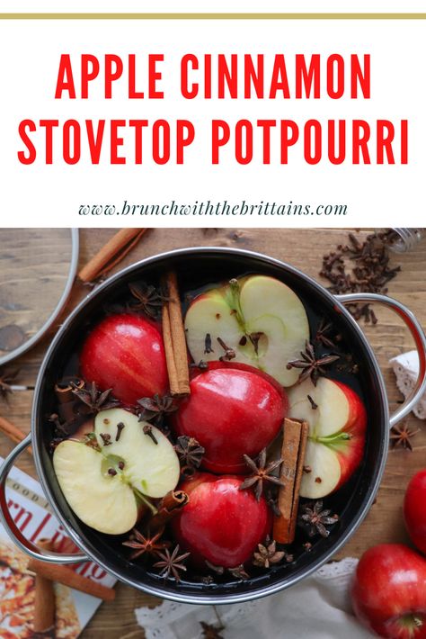 Diy Potpourri Stovetop, Apple Potpourri Recipes, Cinnamon Stovetop Potpourri, Boil To Make House Smell Good, Fall Potpourri Stovetop, Simmering Potpourri Recipes Fall Scents, Homemade Potpourri Stovetop, Fall Apple Simmer Pot, Apple Simmer Pot