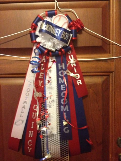 Boy's garter Mckinneyhomecomingmums@yahoo.com Baseball Garter, Homecoming Dates, Gracie Gold, Party Frame, Texas Homecoming Mums, Aqua Rose, Homecoming Garter, Homecoming Mums Diy, Baseball Theme