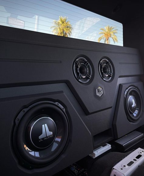 Subwoofer Box Design Truck, Truck Audio System, Hotrod Interior, Car Speaker Box, Stereo Idea, Cars Sound, Custom Subwoofer Box, Truck Audio, Car Audio Ideas