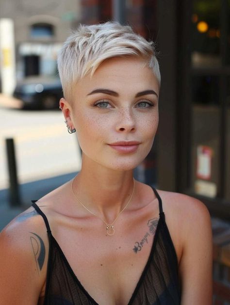 Trendy Short Hairstyles for Women in 2024: Chic Cuts for Every Hair Type and Face Shape Edgy Ponytail, Short Hair Pixie Cuts, Super Short Hair, New Hairstyle, Very Short Hair, Short Pixie Haircuts, Cornrow Hairstyles, Short Blonde, Haircuts For Women