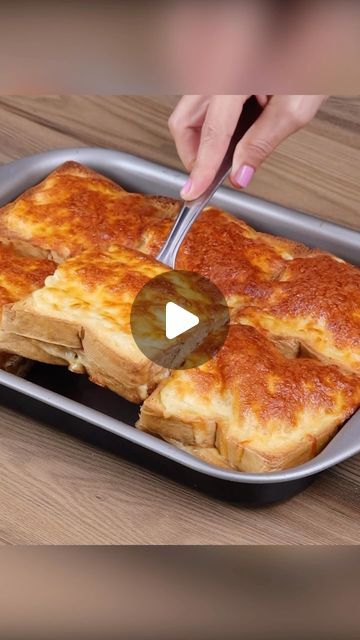 13K likes, 71 comments - yummakers on January 3, 2024: "After trying this recipe I don’t want to make it any other way. #cheese #ham #cheddarcheese". Easy Snack Dinners, Recipes With Loaf Of Bread, Ham And Cheese Grilled Cheese, Snackies Food, Ham And Cheese Sandwich Ideas, Video Food Recipes, Wiener Recipes, Easy Recipes With Bread, Bread And Cheese Recipes