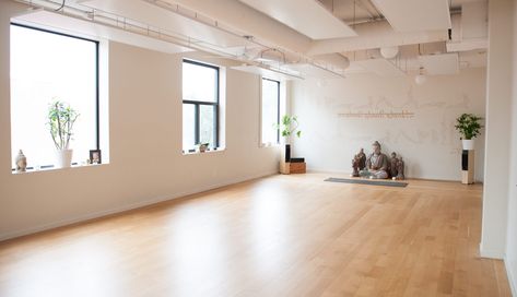 Take Yoga Classes at Breathe Yoga Studio • Toronto Yoga Studio Background, Yoga Class Interior Design, Yoga Center Design, Yoga Boutique, Hot Yoga Studio, Yoga Shala, Yoga Coffee, Gym Music, Meditation Studio