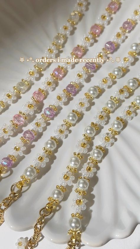 making a necklace version of our Lotus Bracelet 🪷 made of white pearl & gold glass seed beads, iridescent faceted beads, with a 1.5”… | Instagram Diy Chain Necklace Tutorials, Glass Beads Ideas, Beaded Pearl Bracelets, Seed Beads Bracelets, Making A Bracelet, Making A Necklace, Bracelet Business, Diy Jewelry Set, Lotus Bracelet