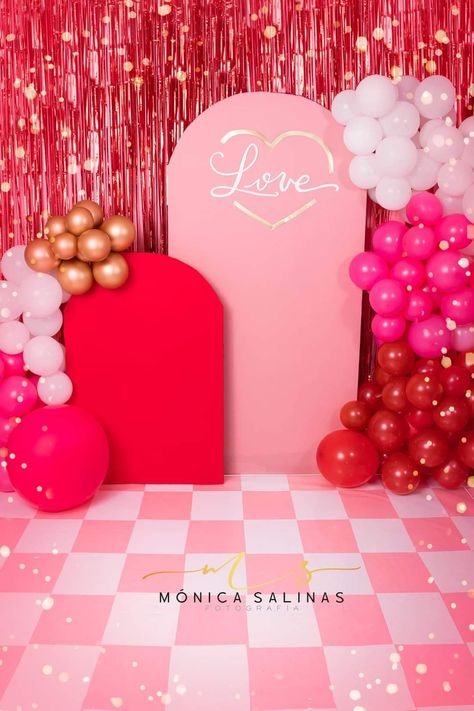 Valentine Photo Background, Valentines Photography Backdrop, Valentines Day Background Photography, Valentines Day Photo Booth Backdrop, Valentines Photo Backdrop Ideas, Valentines Photo Booth Backdrop, Valentines Background Photography, Valentine Backdrop Ideas Diy, Valentine’s Day Backdrop