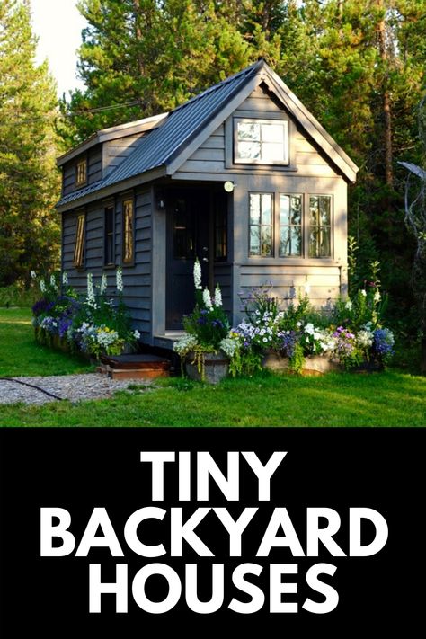 Tiny Backyard House, Guest House Shed, Shed Guest House, Tiny Guest House, Backyard Guest Houses, Tiny Farmhouse, Guest House Plans, Tiny House Cottage, Tiny House Exterior