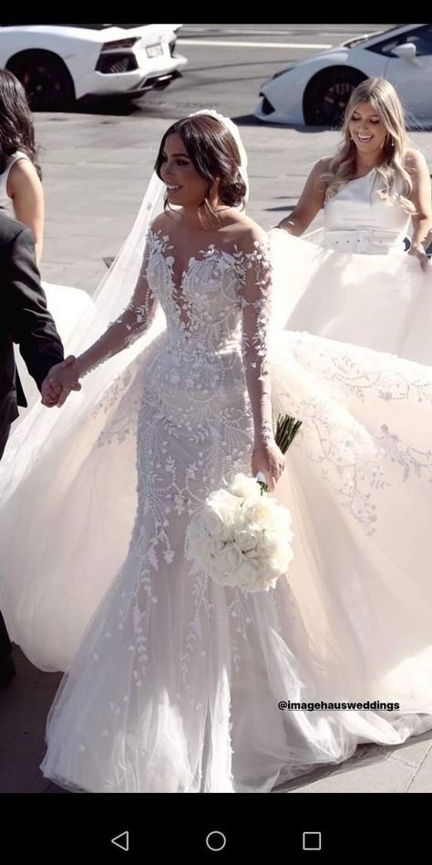 Wedding Gown Inspiration Brides, Wedding Dresses Pure White, Cathedral Dress Bridal Gowns, Cream White Wedding Dress, Long Sleeve Wedding Dress With Train, Classy White Wedding Dress, Wedding Dress Latina, Fitted Wedding Dress With Overskirt, Sweetheart Wedding Dress With Sleeves