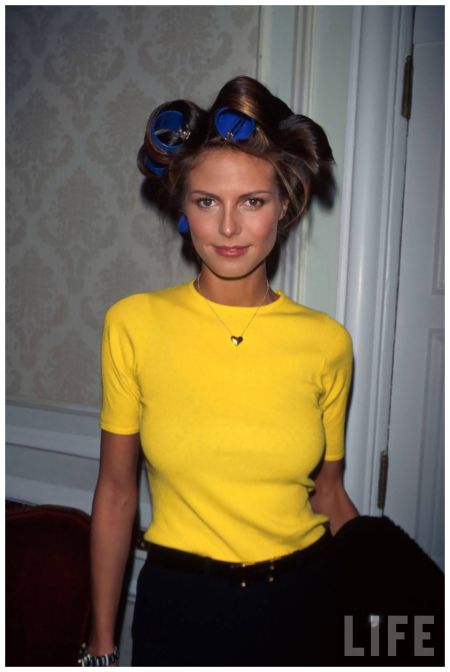 Model Heidi Klum 1997 Photo Dave Allocca LIFE Heidi Klum 90s, Famous People Celebrities, Leni Klum, Celebrity Closets, 90s Models, German Women, Beauty Icons, Heidi Klum, Gal Gadot