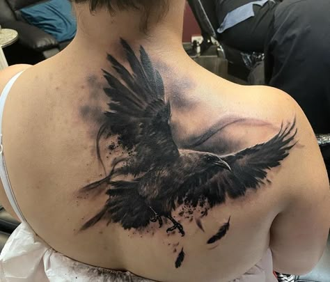 Raven Tatoos Woman, Polka Tattoo Designs, Ny Tattoo, Trash Polka Tattoos, Crow Tattoo Design, Trash Polka Tattoo Designs, Rooster Tattoo, Coordinates Tattoo, Polka Tattoo