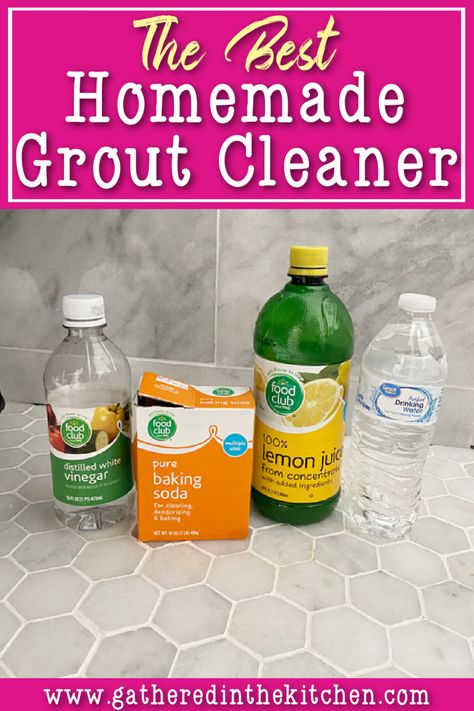 Do you have dirty grout? Looking for an easy way to clean your white or colored grout? There are so many homemade grout cleaners out there, but which one works the best? This DIY grout cleaner uses vinegar and baking soda and will make your tile grout clean with just a little elbow grease! White Bedroom Doors, Floor Grout Cleaner, Grout Cleaning Diy, Grout Cleaner Recipe, Diy Wood Floor Cleaner, Diy Grout Cleaner, Best Grout Cleaner, Homemade Grout Cleaner, Diy Grout