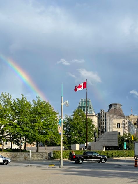 Canada Ontario Aesthetic, Summer In Canada Aesthetic, Summer Canada Aesthetic, Vancouver Aesthetic Summer, Canada Trip Aesthetic, Canada Nature Aesthetic, Life In Canada Aesthetic, Toronto Aesthetic Summer, Canada School Aesthetic