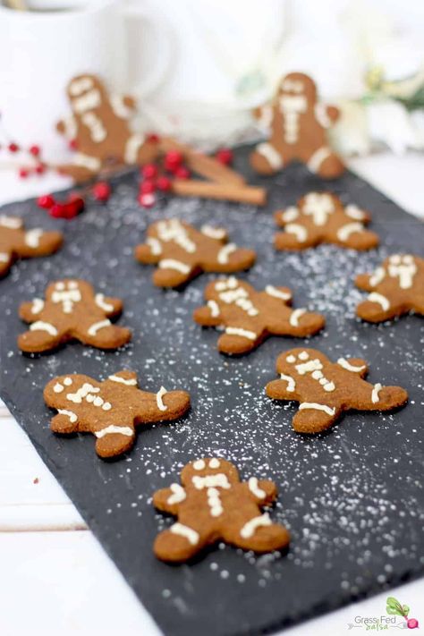 Aip Gingerbread, Hoshimotos Diet, Aip Biscuits, Aip Sweets, Paleo Gingerbread, Gluten Free Gingerbread Cookies, Gluten Free Desserts Healthy, Aip Desserts, Gluten Free Gingerbread