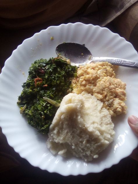 Kales, Eggs and Ugali. Animal Books, Delicious Food, Kale, Rice, Yummy Food, Ethnic Recipes, Books, Quick Saves