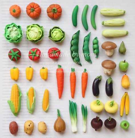 Polymer Clay Vegetables, Vegetable Garden Cake, Garden Theme Cake, Garden Cake, Oven Bake Clay, Barbie Food, Clay Magnets, Garden Cakes, Tanah Liat