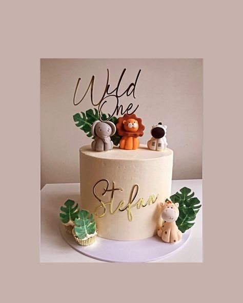 Wild One Cake Charm And Name Charm! Order Todays https://etsy.me/3X6LU1Z #sweetmaking #paper #wildonecakecharm #1stcaketopper #birthdaycaketopper #wildonecaketopper #cakecharm First Birthday Animal Cake, Wild One Birthday Party Boys Cake, Wild One Cake Ideas, Wild One Birthday Cake, Wild One Cake Topper, Wanted Sign, Leaves Cake, Wild One Cake, Football Cake Toppers