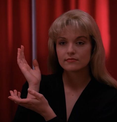 Laura Palmer, Twin Peaks, Hair