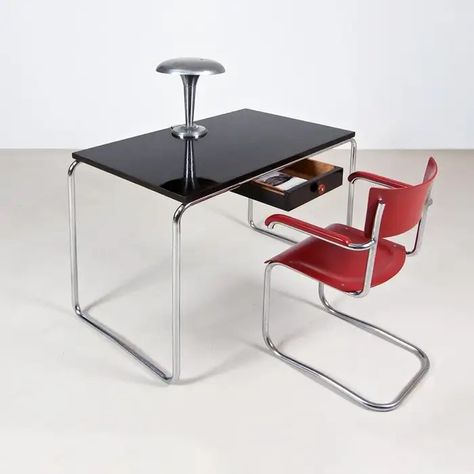 Bespoke Modernist Tubular Steel Table in Chromed Metal and Glossy Lacquered Wood For Sale at 1stDibs Tubular Steel Furniture, Wood For Sale, Artichoke Lamp, Mini Desk, Glass Desk, Woodworking Table, Metal Desks, Lacquered Wood, Writing Table