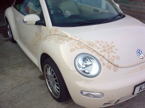 Bug Car, Girly Car Accessories, Car Deco, Beetle Car, The Beetle, Volkswagen Car, Girly Car, Beetle Bug, Pretty Cars