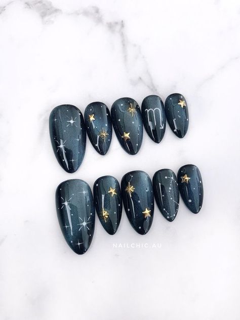 Nail Set Ideas, Nails With Stars, Latest Nail Designs, Witchy Nails, Set Ideas, 5 Elements, Almond Nail, Cat Nails, Nail Patterns