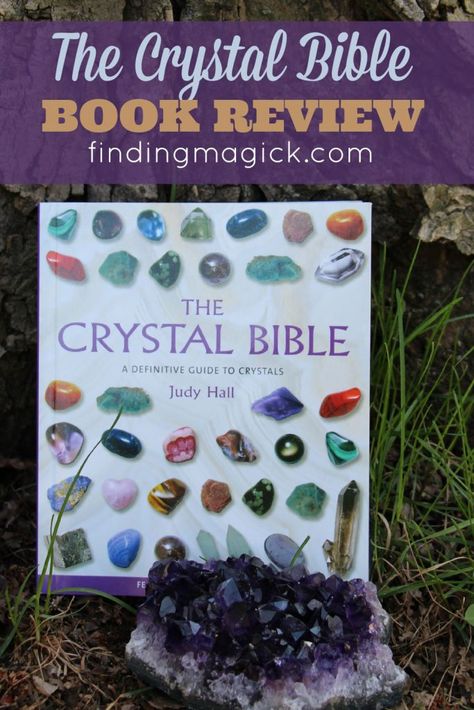 Crystal Bible, Bible Guide, Zodiac Cards, Crystal Guide, Bedtime Routine, Books Of The Bible, Me Clean, Live Light, Guide Book