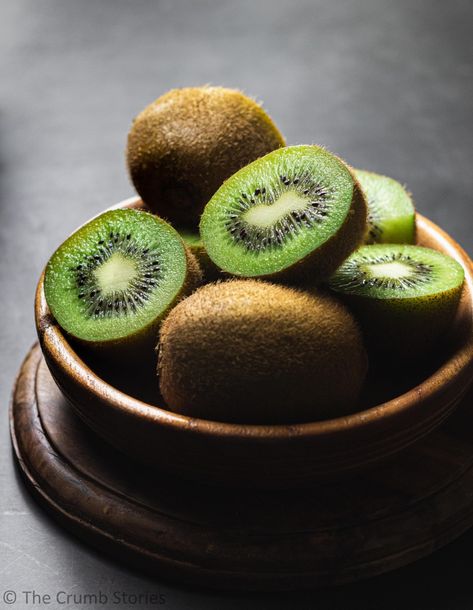 Aesthetic Fruits, Fruit Pictures Photography, Fruits Photography, Kiwi Aesthetic, Kiwi Aesthetic Wallpaper, Kiwi Reference, Kiwi Pictures, Kiwi Photography, Kiwi Fruit Aesthetic