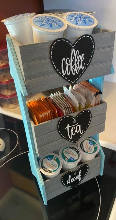 Coffee Bar Organizer, Dollar Tree Diy Organization, Craft To Make, Dollar Tree Organization, Dollar Store Diy Organization, Cute Craft, Dollar Tree Hacks, Dollar Store Diy Projects, Dollar Store Hacks