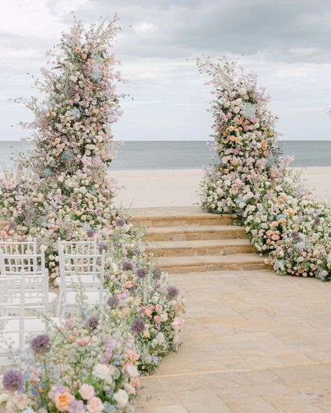 Wedding Colors 2024, May Wedding Colors, Beach Wedding Arch, Sunset Beach Weddings, Rustic Wedding Colors, Tropical Florals, Romantic Wedding Ceremony, Wedding Decoration Ideas, Spring Wedding Decorations