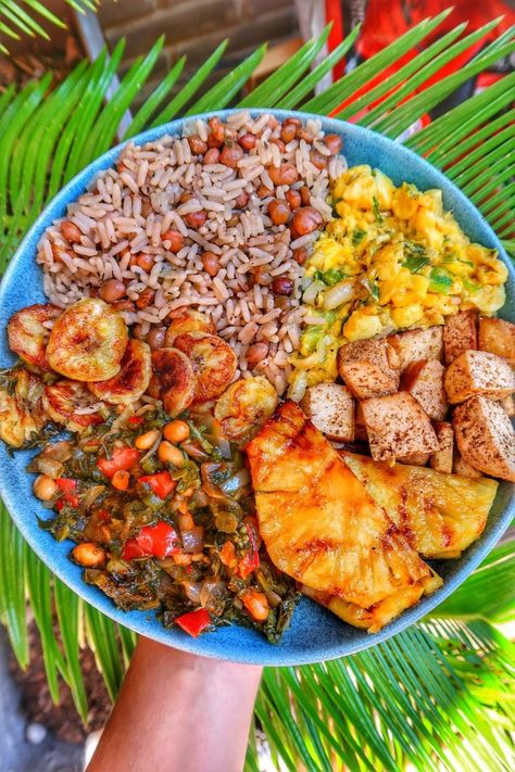 Jamaican Food Catering, Jamaican Ital Food, Jamaican Food Photography, Carribean Food Recipes Jamaica, Jamaican Food Plate, Jamaican Recipes Vegetarian, Ital Food Recipes, Healthy Jamaican Recipes, One Love Jamaica