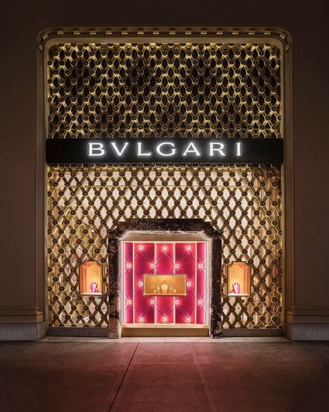 Peter Marino Architect • Bulgari 5th Ave Bulgari Event, Cafe Menu Boards, Shop Exterior, Jewelry Store Design, Jewellery Showroom, Unique Furniture Pieces, Luxury House Plans, Store Ideas, Shop Front