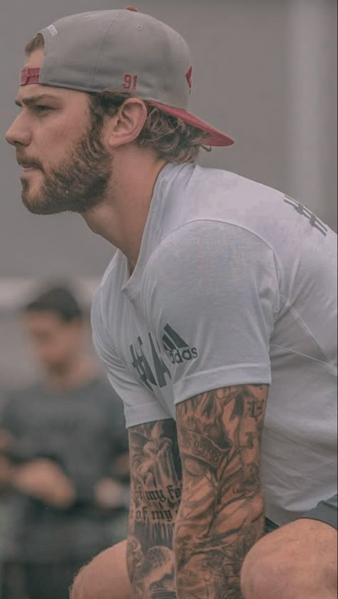 Hockey Projects, Hockey T Shirts, Hot Hockey Players, Stars Hockey, Hockey Player, Elegante Casual, Hair And Beard Styles, Hockey Players, Beard Styles