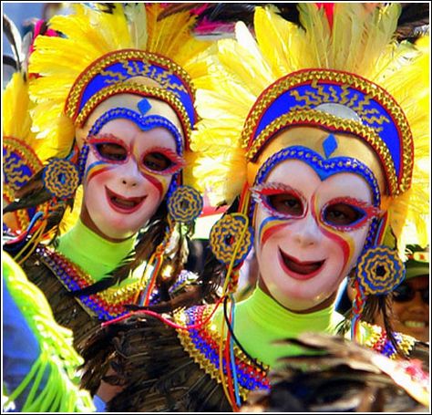 Tuna Festival Mascara Festival, Fiesta Costume, Masskara Festival, Brown Hairstyles, Jose Rizal, Bacolod City, Festival Face, Hair Color Brown, Bacolod