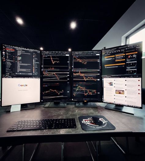 Trader Desk Setup, Trading Setup Desks, Trading Setup Home Office, Trading Desk Setup, Trader Setup, Trade Setup, Trading Setup, Trading Desk, Computer Desk Setup