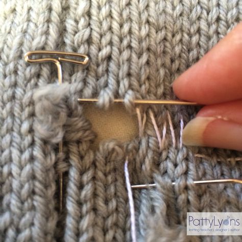 Visible Mending Stitches, Knitting Hacks, Mending Clothes, Knitting Help, Idle Hands, Make Do And Mend, Repair Clothes, How To Purl Knit, Pins And Needles