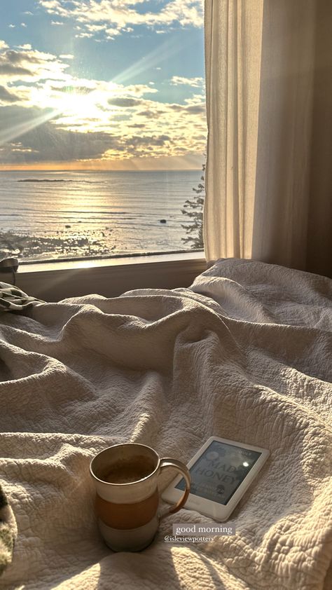 Ocean view from white quilted bed and coffee and kindle sunrise Coffee And Journaling, Morning Coffee Outside, Coffee Vision Board, Coffee Morning Aesthetic, Journaling Pictures, Slow Life Aesthetic, Morning Coffee Aesthetic, View From A Window, Morning Study