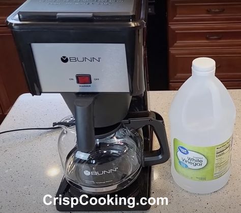 How to Clean a Bunn Coffee Maker - Easy Guide with over 25 Pictures - Crisp Cooking Clean A Coffee Maker, Coffee Pot Cleaning, Bunn Coffee Maker, Coffee Maker Cleaning, Vinegar Cleaner, Coffee Basket, Coffee Creamer Recipe, Creamer Recipe, Hair Cleaning