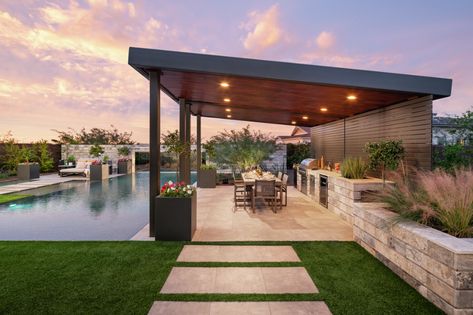 Pool Gazebo, Modern Pool House, Modern Gazebo, Outdoor Covered Patio, Pool House Designs, Backyard Design Ideas, Backyard Pavilion, Backyard Kitchen, Backyard Pool Landscaping