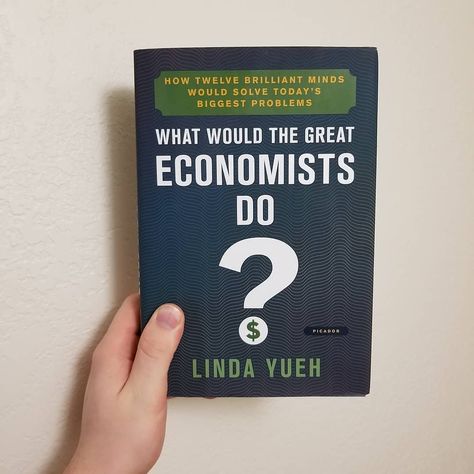 Philosophy for Success on Instagram: “I've had this book for awhile now and I'll read a chapter here and there for fun. I'm really big into economics and finance so the concept…” Books For Economics Students, Economic Books To Read, Books About Economics, Economic Books, Study Economics, Financial Books, Vision Board Book, Business Books Worth Reading, Economics Books