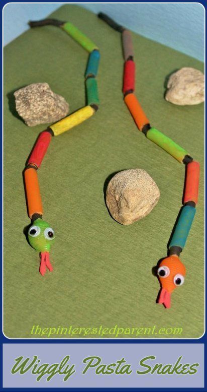 20 Pasta Crafts For Kids – The Pinterested Parent Reptile Crafts, Rainforest Crafts, In The Wild Vbs, Rainforest Activities, Safari Crafts, Oppgaver For Barn, Pasta Crafts, Jungle Crafts, Snake Crafts