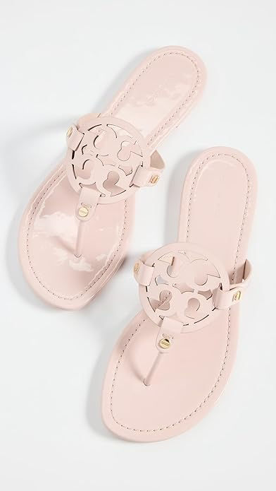 Rubber sole
Laser-cut logo vamp, Thong strap, Patent finish
Dust bag included
Flip-flops Seashell Pink, Pretty Sneakers, Pretty Sandals, Pretty Shoes Sneakers, Tory Burch Miller Sandals, Shoes Outfit Fashion, Tory Burch Sandals, Cute Nike Shoes, Bags Designer Fashion