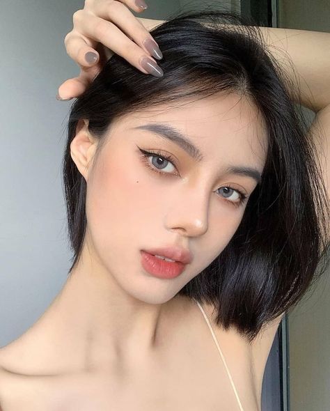 Makeup Ala Korea, Makeup Asia, Makeup Ulzzang, Koleksi Makeup, Korean Natural Makeup, Makeup 2024, Korean Makeup Look, Soft Makeup Looks, Makeup Hacks Beauty Secrets