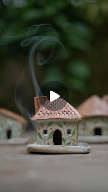 Shibani | Ceramic Art and Decor on Instagram: "Dhoop huts 🛖 Taking you behind the scenes into the making of these beautiful, rustic houses today. They’re made to be used as incense stick or tealight holders and they were on my to-make list for the longest time! This was a custom order from dear friends of ours, and their only brief to us was to get as creative with these houses as we’d like!   @kajari.p and @durgashahane poured their hearts into handbuilding these houses and the result was a set of 30 entirely unique houses, each with its own quirks and style! The experimentation didn’t end there - we played around to our hearts content with several different glazes at @studio_ceramatrix , resulting in even more variety. Finally, the houses were ready for the final overglaze touch - witho Ceramic Handbuilding, Rustic Houses, Ceramics Inspiration, Ceramic Incense Holder, Clay Houses, Pottery Handbuilding, Rustic Ceramics, Unique Houses, Incense Sticks