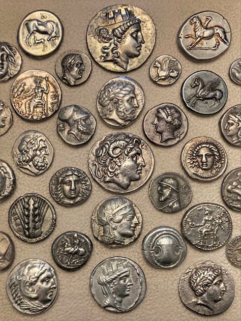 Ancient Library, Ancient Roman Coins, Ancient Greek Coin, Thiruvananthapuram, Gold And Silver Coins, Greek Coins, Mystery Of History, Antique Coins, Roman Coins