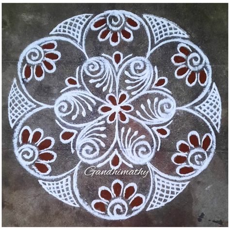 Kollam Muggu Designs, Rongali Design, Rangoli Designs For Competition, Easy Rangoli Designs Videos, Muggulu Designs, Very Easy Rangoli Designs, Rangoli Designs Photos, Rangoli Designs Simple Diwali, Easy Rangoli Designs Diwali