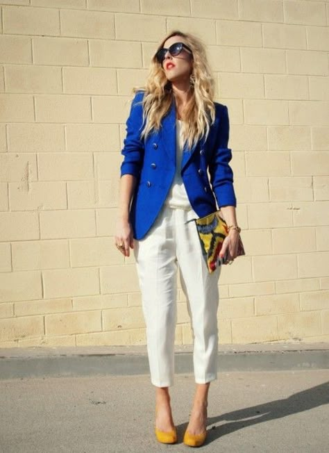 love the royal blue blazer Royal Blue Blazer Outfit, Blue Blazer Outfits For Women, Cobalt Blazer, Blue Blazer Outfit, Royal Blue Outfits, Royal Blue Jacket, Royal Blue Blazers, White Pants Outfit, Jacket Outfit Women