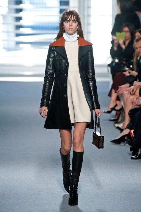 The 10 Things You'll Be Wearing All Fall Vuitton Outfit, Fall 2014 Fashion, London Fashion Weeks, Louis Vuitton Collection, Runway Outfits, Fashion Week Spring 2014, Paris Mode, Catwalk Fashion, Louis Vuitton Fashion